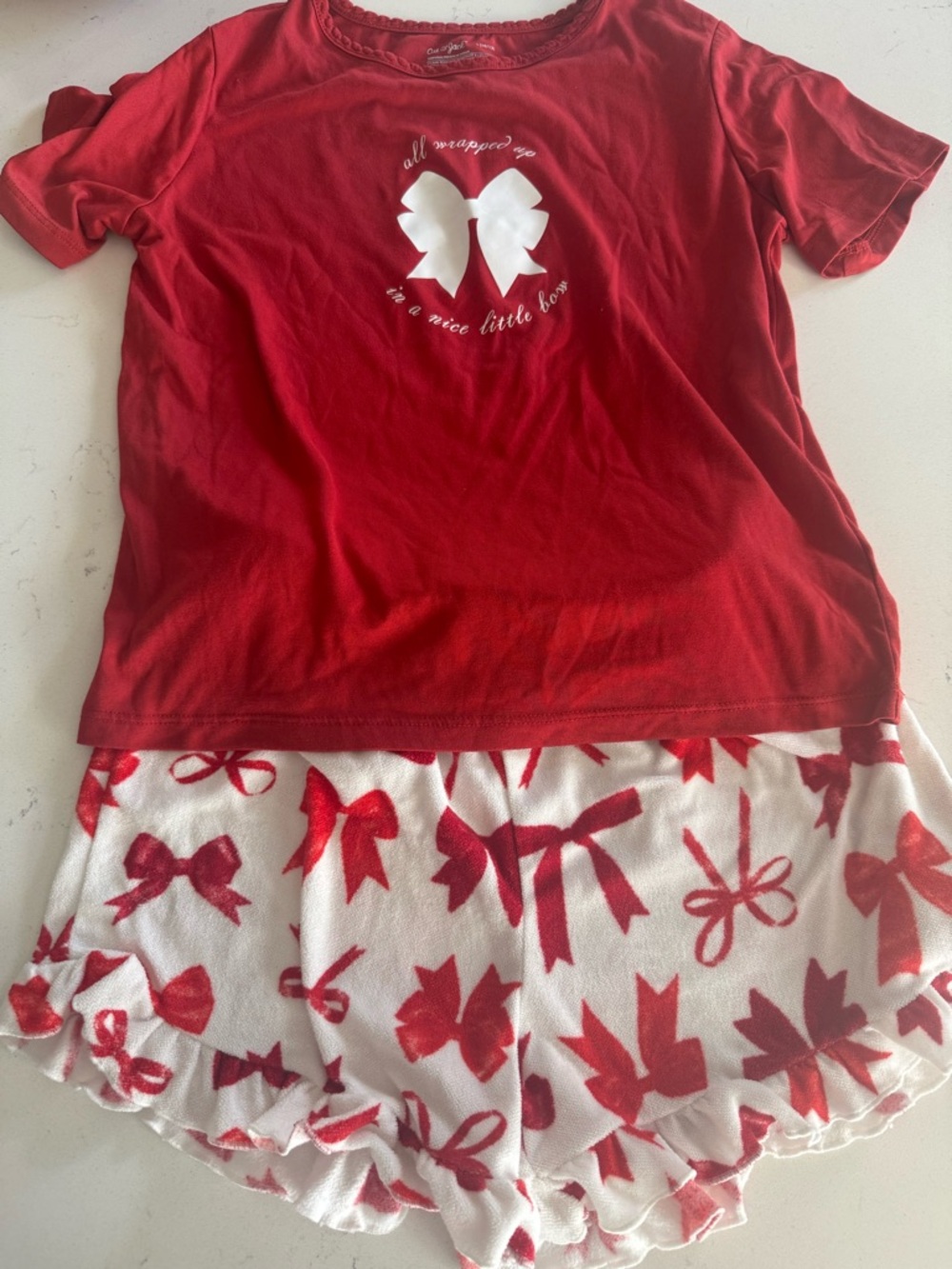 Cat & Jack Red and White Girls Pajama Set - Bow Print